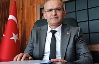 Başkan Demirel; Masa Başında Unutulan Memur: "Saygınlıktan Geçim Derdine"