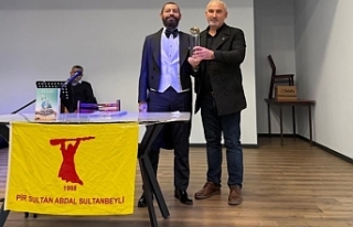 Akif Manaf’a Sosyal Adalet ve Barış Ödülü:...