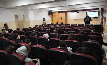 Sulusaray’da Siber Farkındalık Seferberliği: 1000’den Fazla Kişiye Eğitim