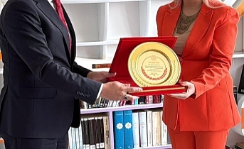 Erbaa’da Kütüphaneler Haftası’na Anlamlı Kutlama: 10 Bin Kitaplı Dev Kütüphane