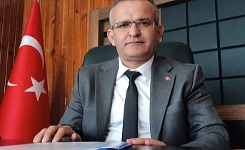 Başkan Demirel; Masa Başında Unutulan Memur: "Saygınlıktan Geçim Derdine"