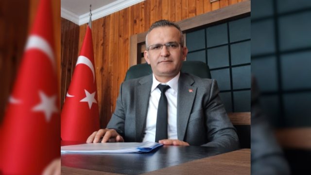 BAŞKAN DEMİREL'DEN SERT TEPKİ: “KENDİ BASTIĞI İMZANIN SUÇUNU HAKEM HEYETİNE ATANLARA CEVAP: SENDİKACILIK MASADA SONUÇ ALMAKTIR!”