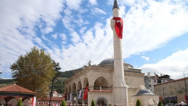Şehrin Kalbinde Saklı Bir Hazine: Tokat Meydan Camii’nin Az Bilinen Yüzü