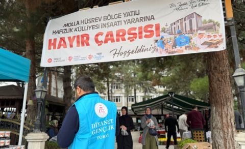 Tokat'ta Molla Hüsrev Bölge Hafızlık Külliyesi İçin Anlamlı Hayır Çarşısı