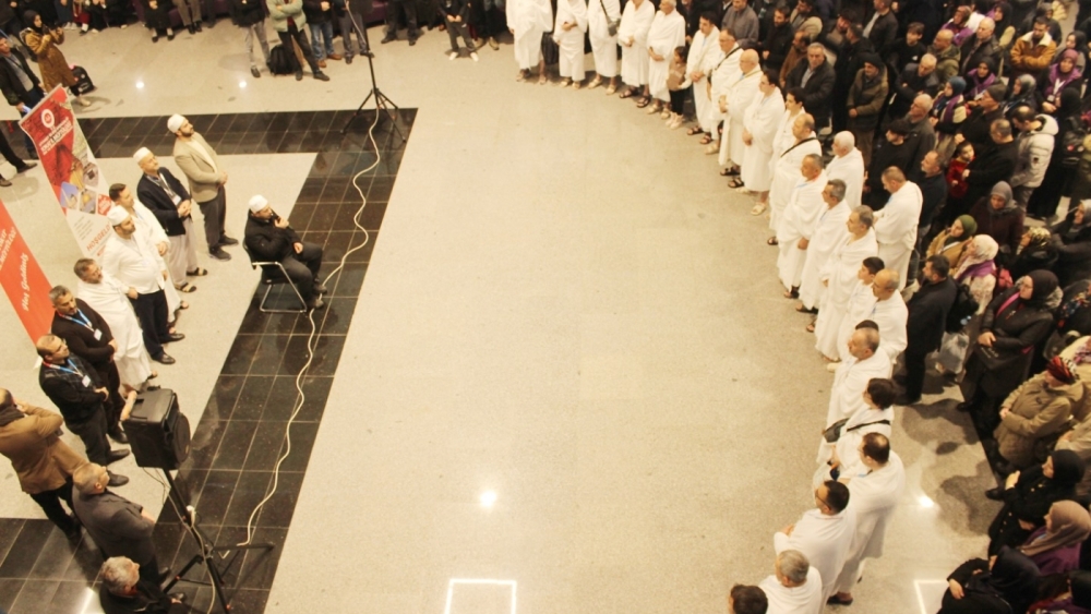 Tokat Havalimanı’nda Mukaddes Yolculuk Heyecanı: 356 Umreci Dualarla Uğurlandı